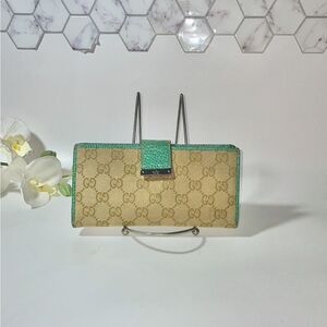 Gucci Tan and Green Continental Wallet